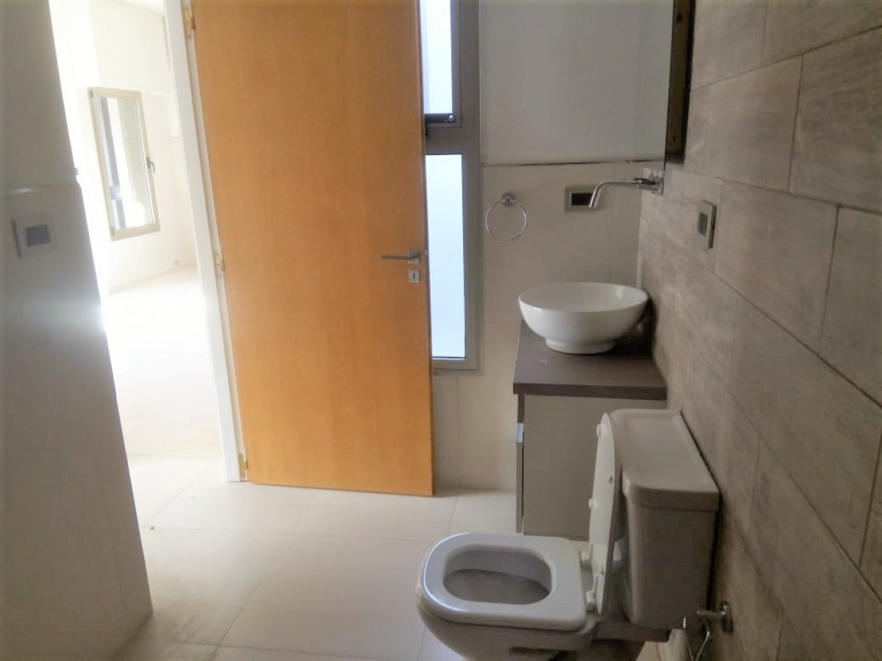 DEPARTAMENTO de 2 DORMITORIOS en BARRIO NORTE