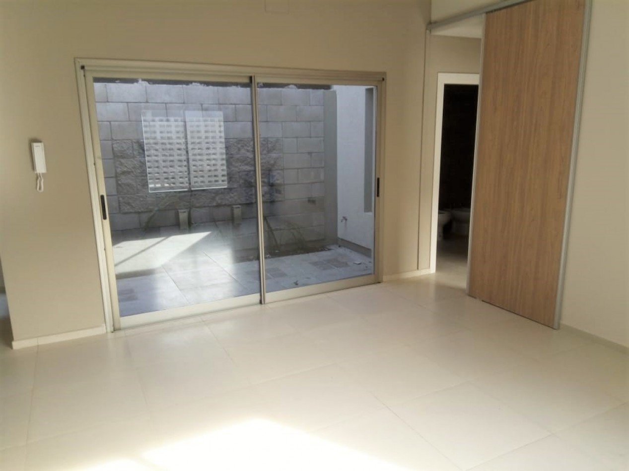DEPARTAMENTO de 2 DORMITORIOS en BARRIO NORTE