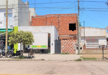 EDIFICACION EN OBRA A TERMINAR - Sobre AV. 9 DE JULIO - EN VENTA