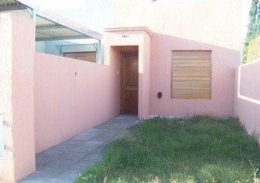DEPTO TIPO CASITA DE 1 DORMITORIO - EN ALQUILER