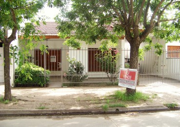 CASA DE 3 DORMITORIOS CON GALPON
